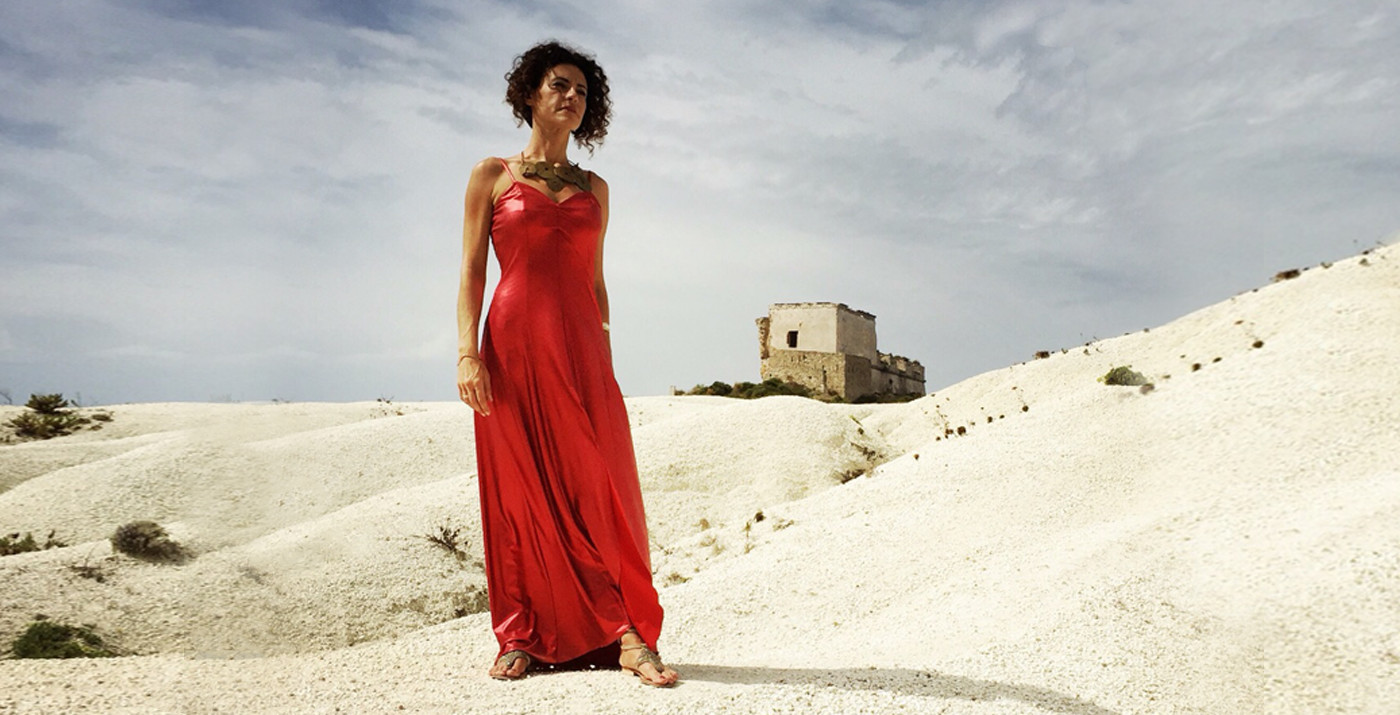 Claudia Barbieri: Attrice - Speaker - Regista Claudia Barbieri: Attrice - Speaker - Regista